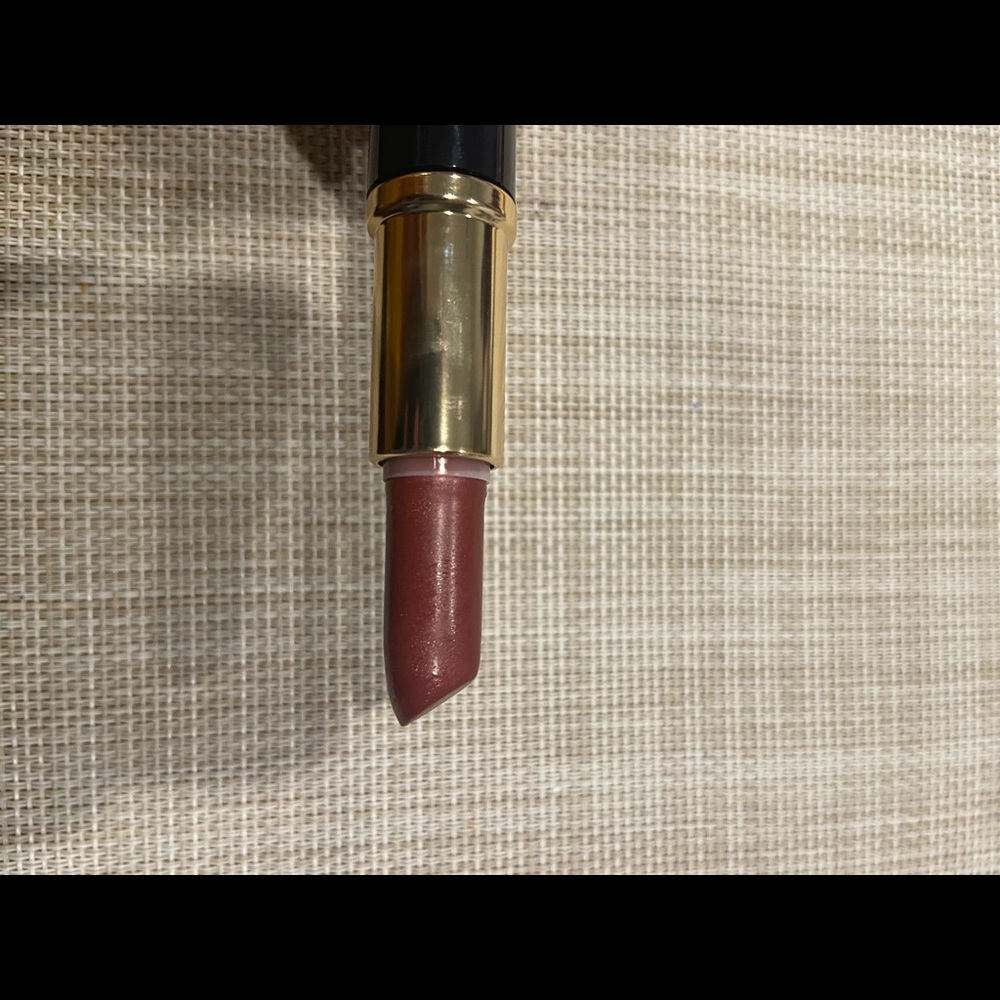 Estee Lauder Hot Kiss Lipstick